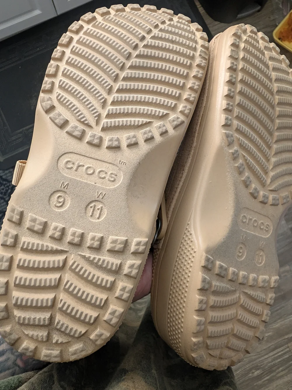 Crocs Kids Classic Suede Clog